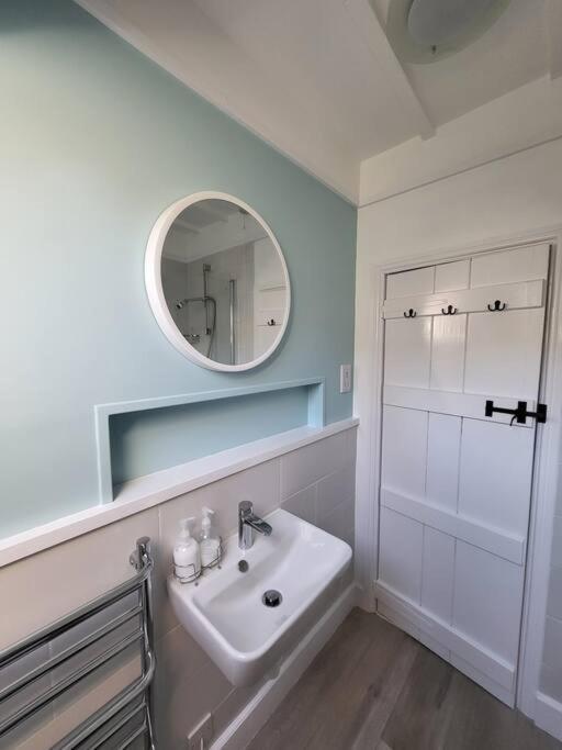 Host & Stay - Clara Cottage Bretforton Buitenkant foto