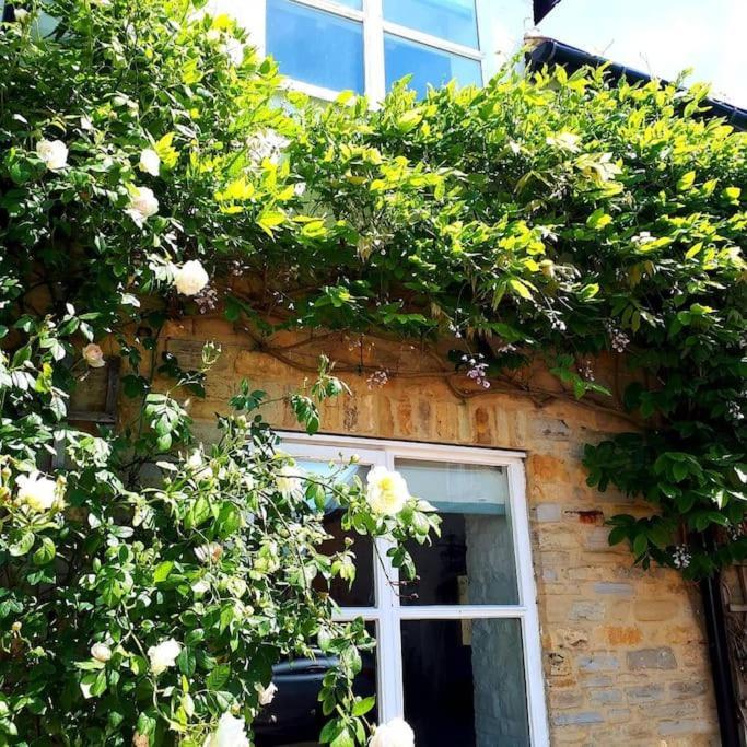 Host & Stay - Clara Cottage Bretforton Buitenkant foto